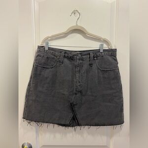 Madewell Rigid Denim A-Line Mini Skirt Colfax Wash Let-Down Hem Edition Size 33